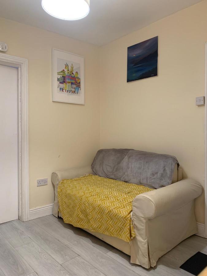 One Bedroom Apartment Dublín Exterior foto